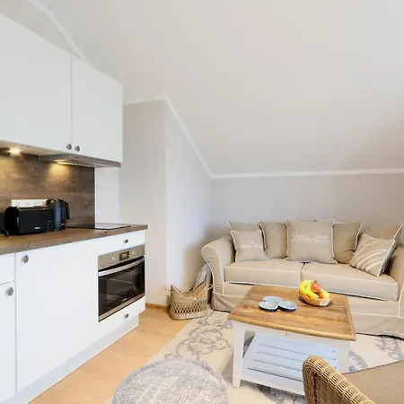 Baltischer Hof 67 アパート *